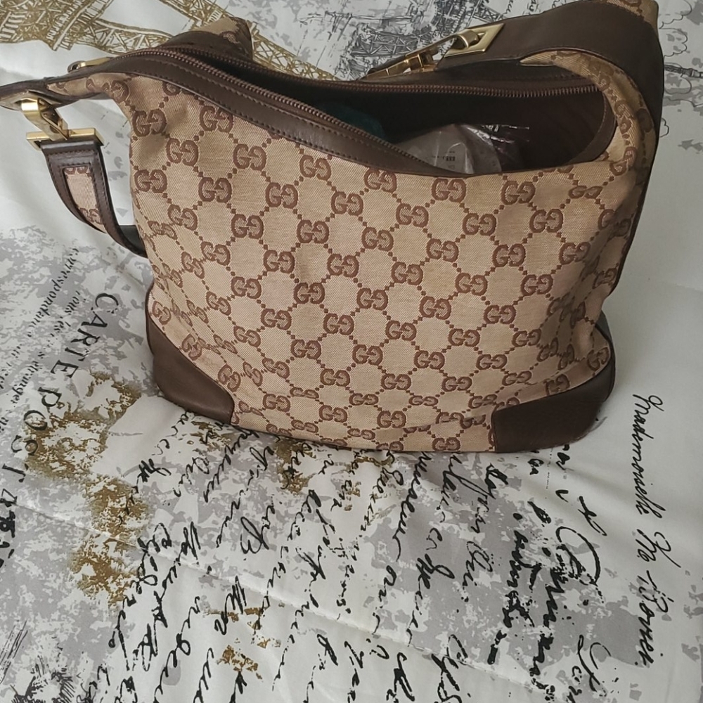 gucci hobo bag...